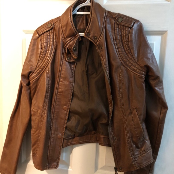 Leather jacket - Picture 2 of 2